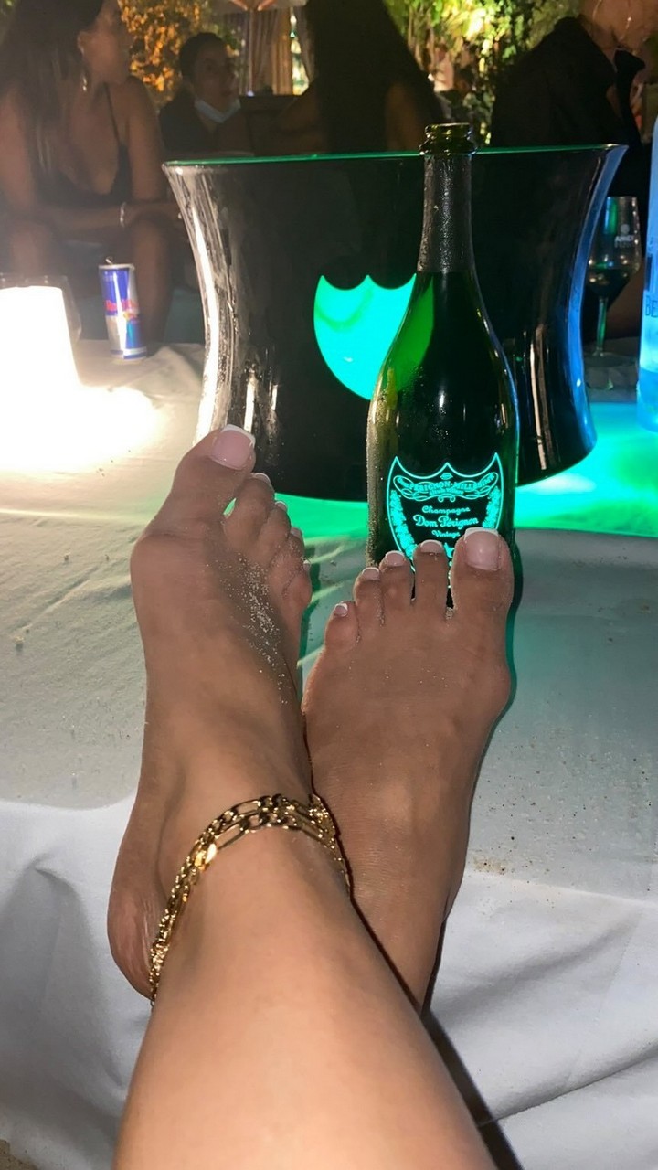 Charisse Mills Feet